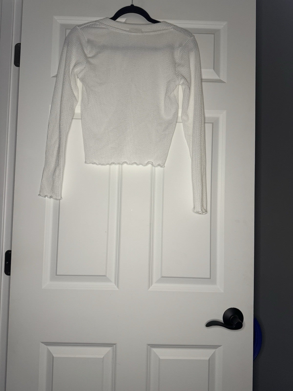 Moa Moa Long Sleeve Waffle Knit Blouse Ruffle Trim Small White