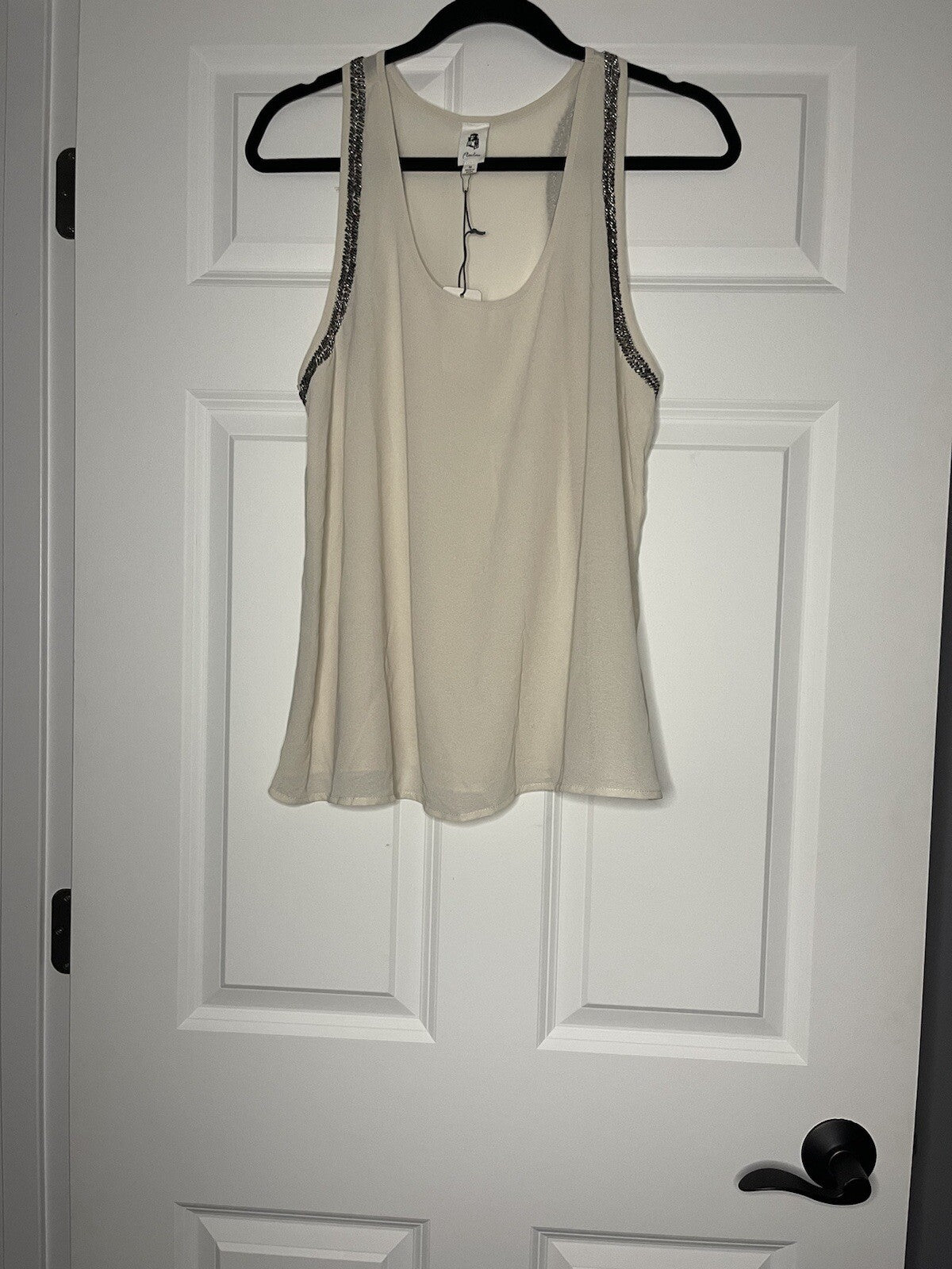 Flawless medium sleeveleee blouse cream with beading down sleeves nwt 