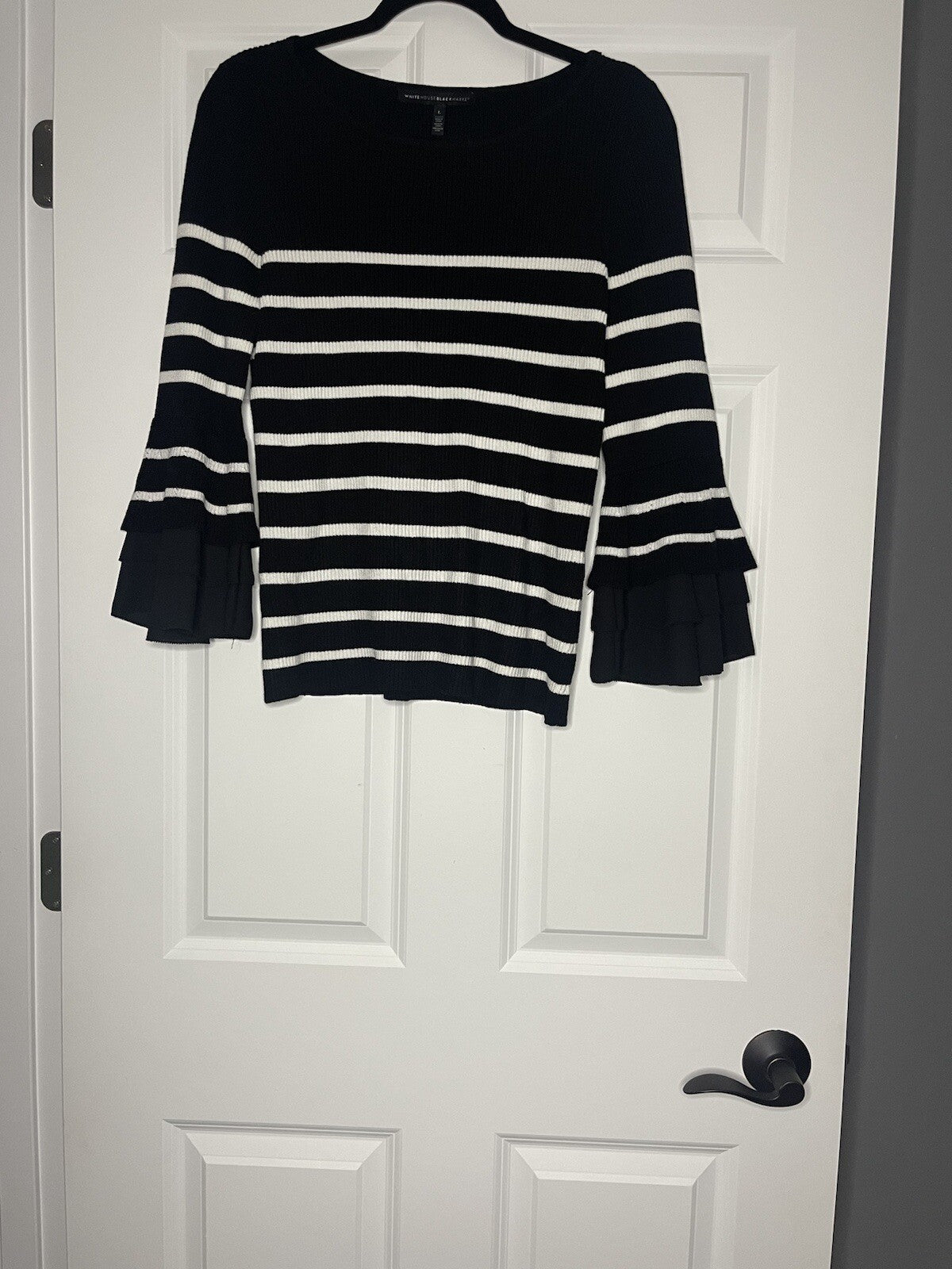 White House black market sweater ribbed black white striped large NWT