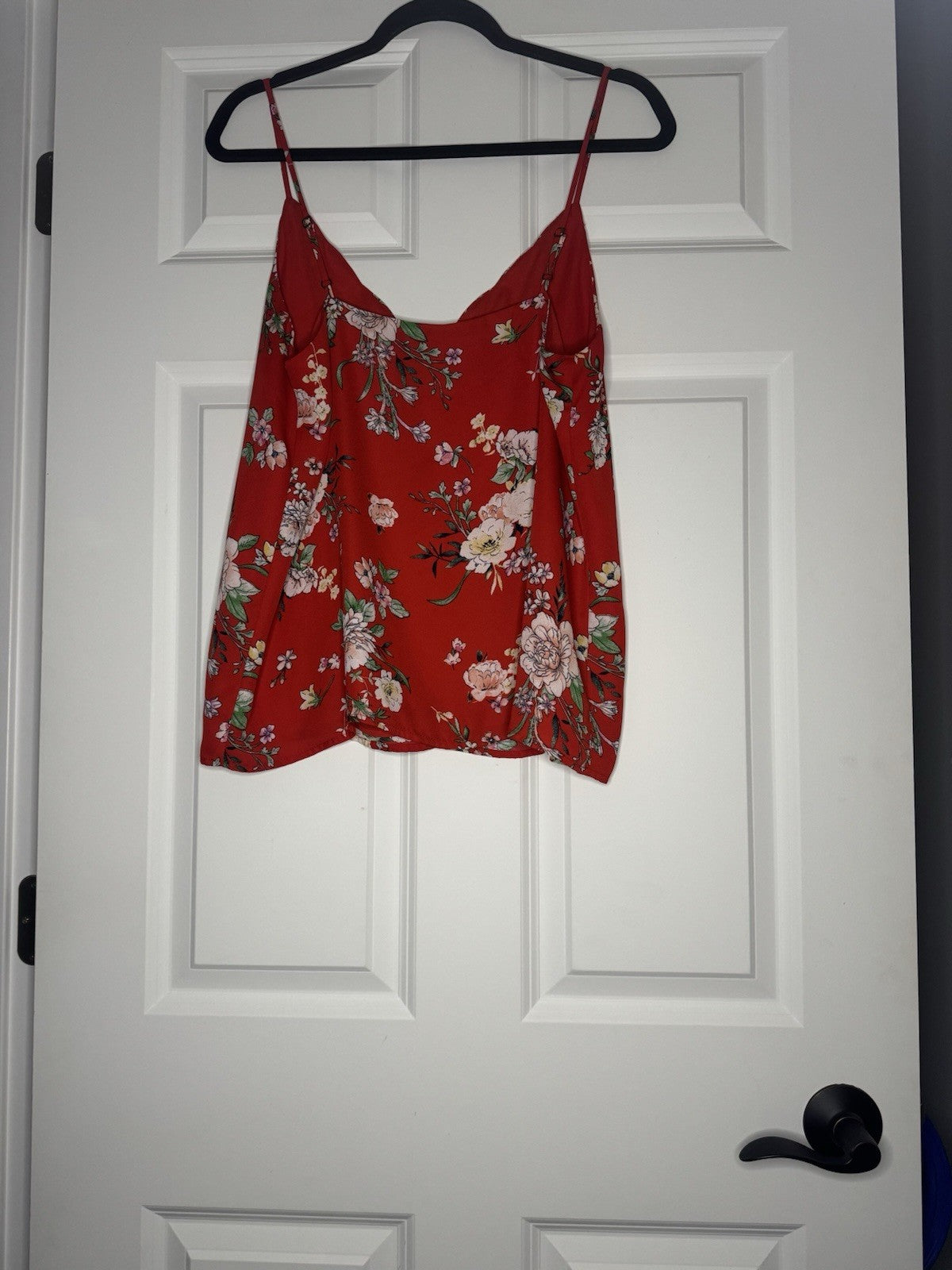 Socialite Sleeveless Blouse Medium Red W Multi Floral 