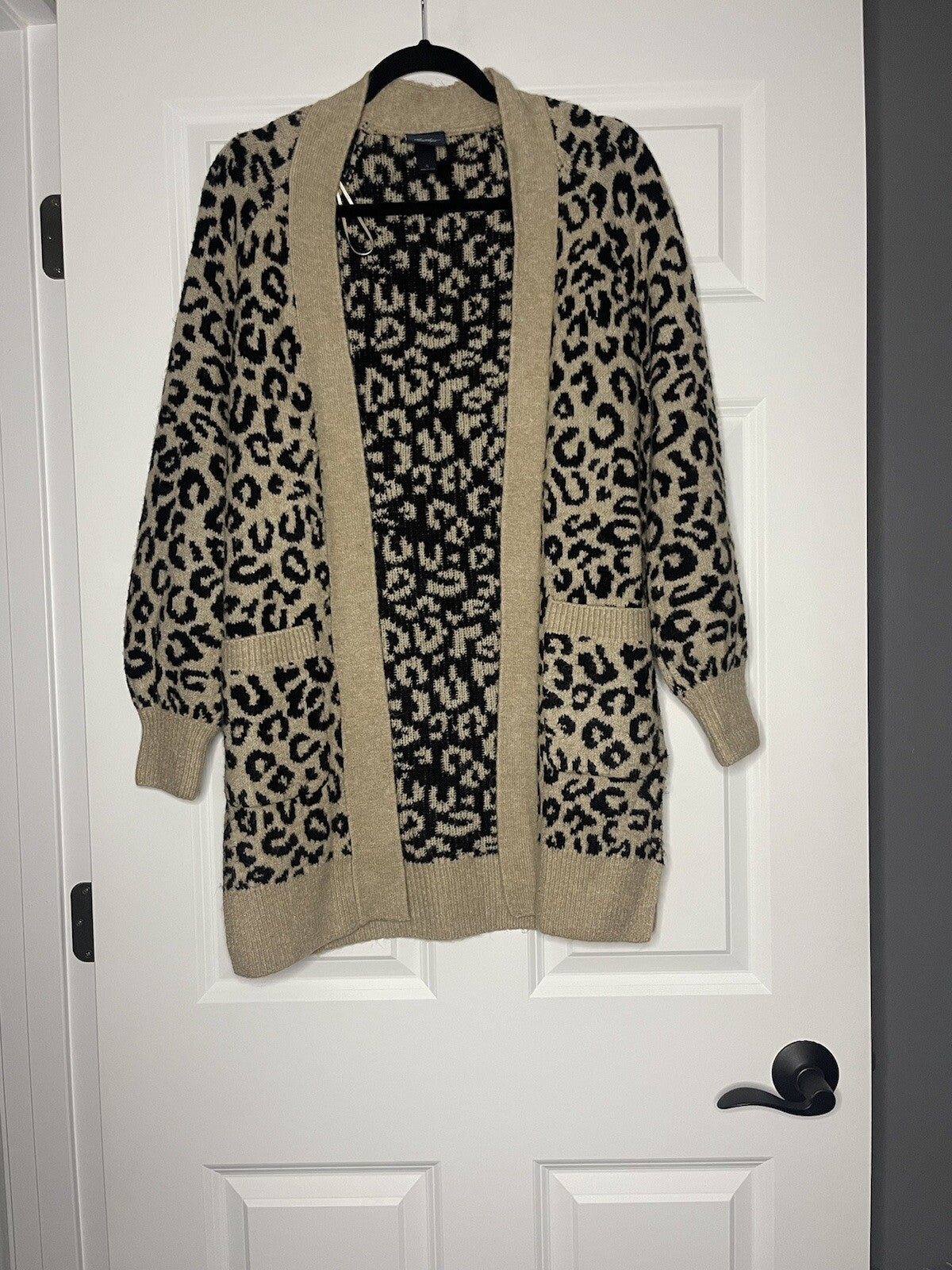 Daytrip small cardigan black brown animal print