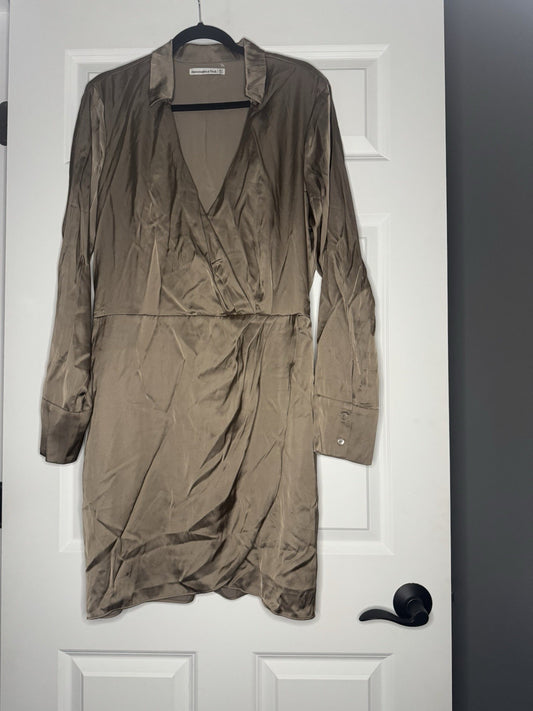Abercrombie And Fitch Long Sleeve Dress Xl Tall Shiny Taupe Material 