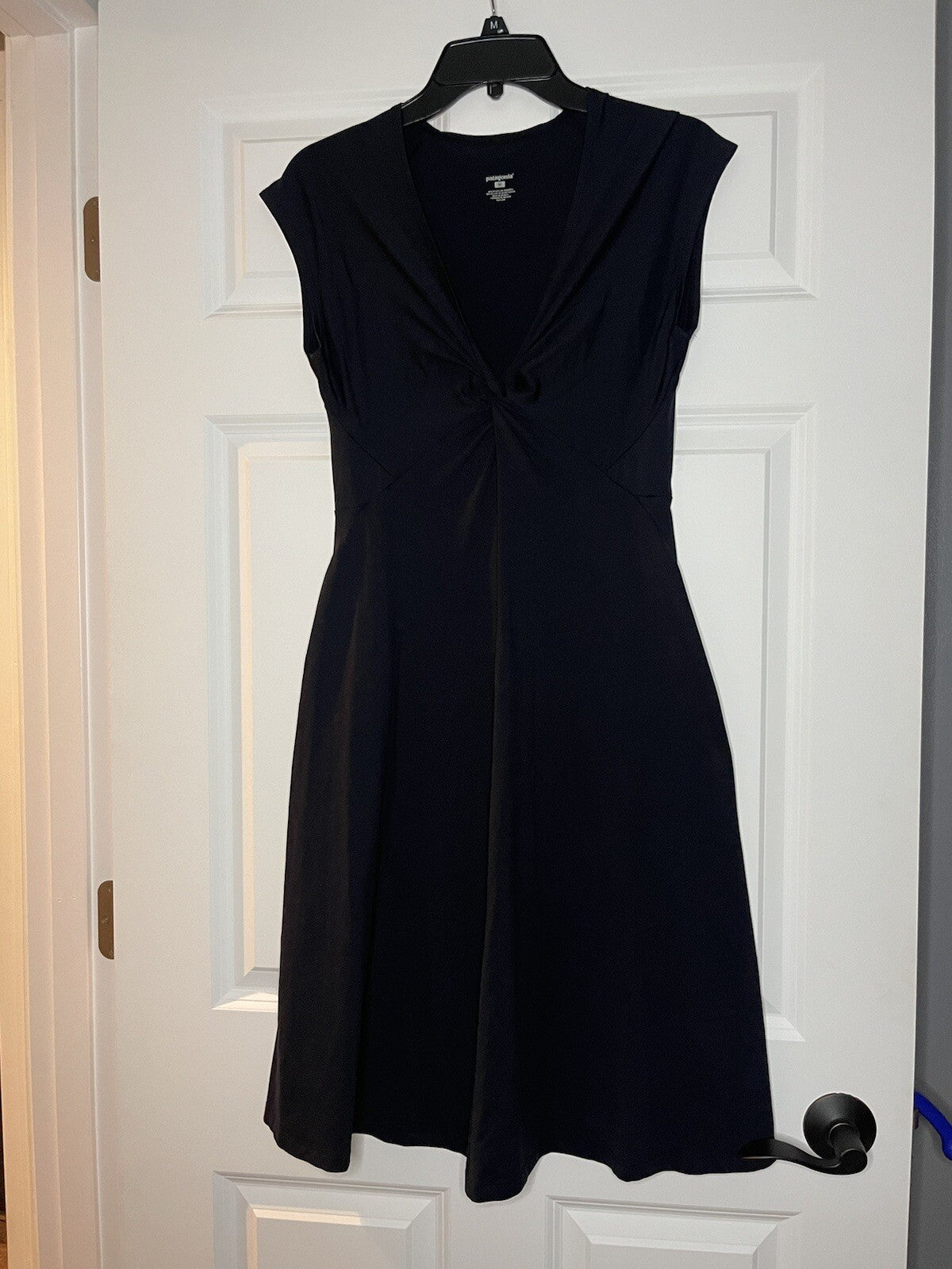 Patagonia short sleeve dress medium black