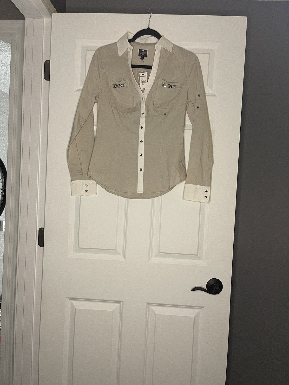 Express The Essential Shirt Button Up XS Beige White Trim Silver Decor Nwt 