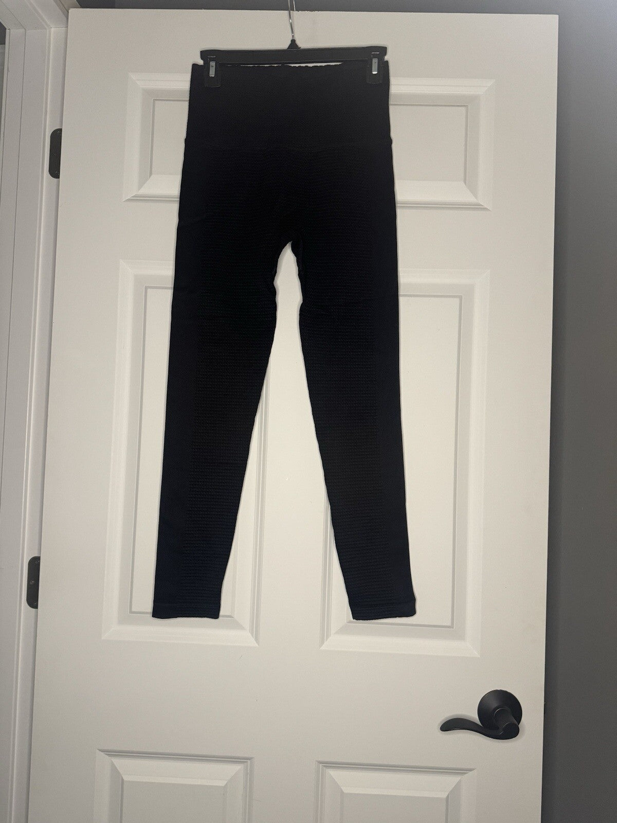 All In Motion 2 Piece Activewear Set Black Medium Leggings Short Sleeve