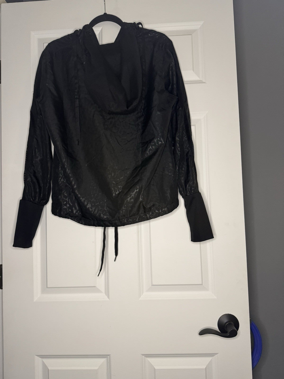 Zyia Active Lightweight Jacket Medium Black Animal Print Mesh On Sleeves 