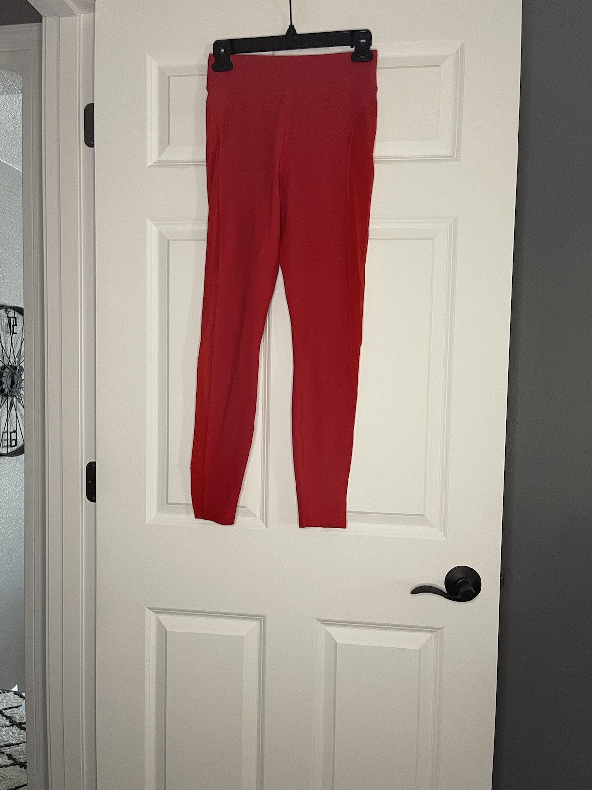 Pure Luxe By Fabletics 2 Piece Activewear Bra Leggings Small Red