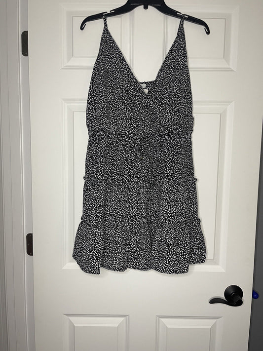 Crescent sleeveless dress large black white print nwt 
