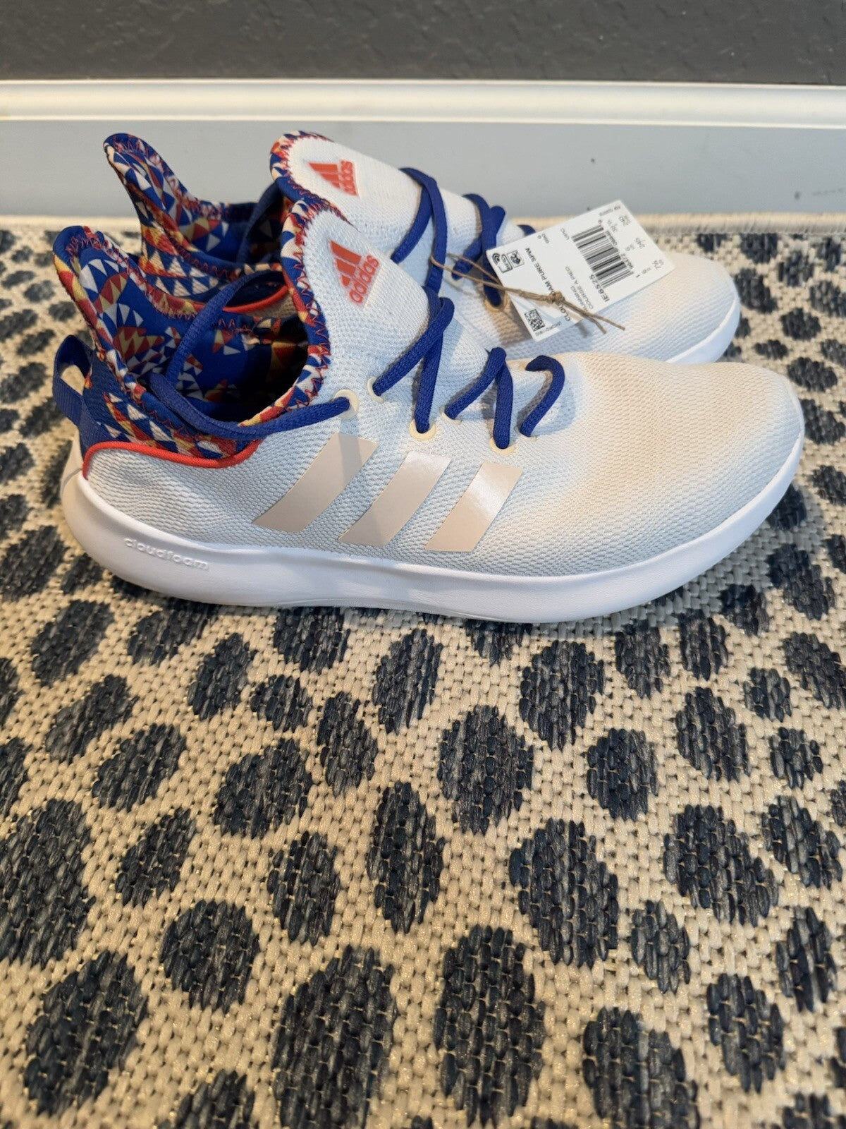 Adidas Cloud foam Pure Running Shoes 7.5 White W Blue Pink Multicolor Brand New 