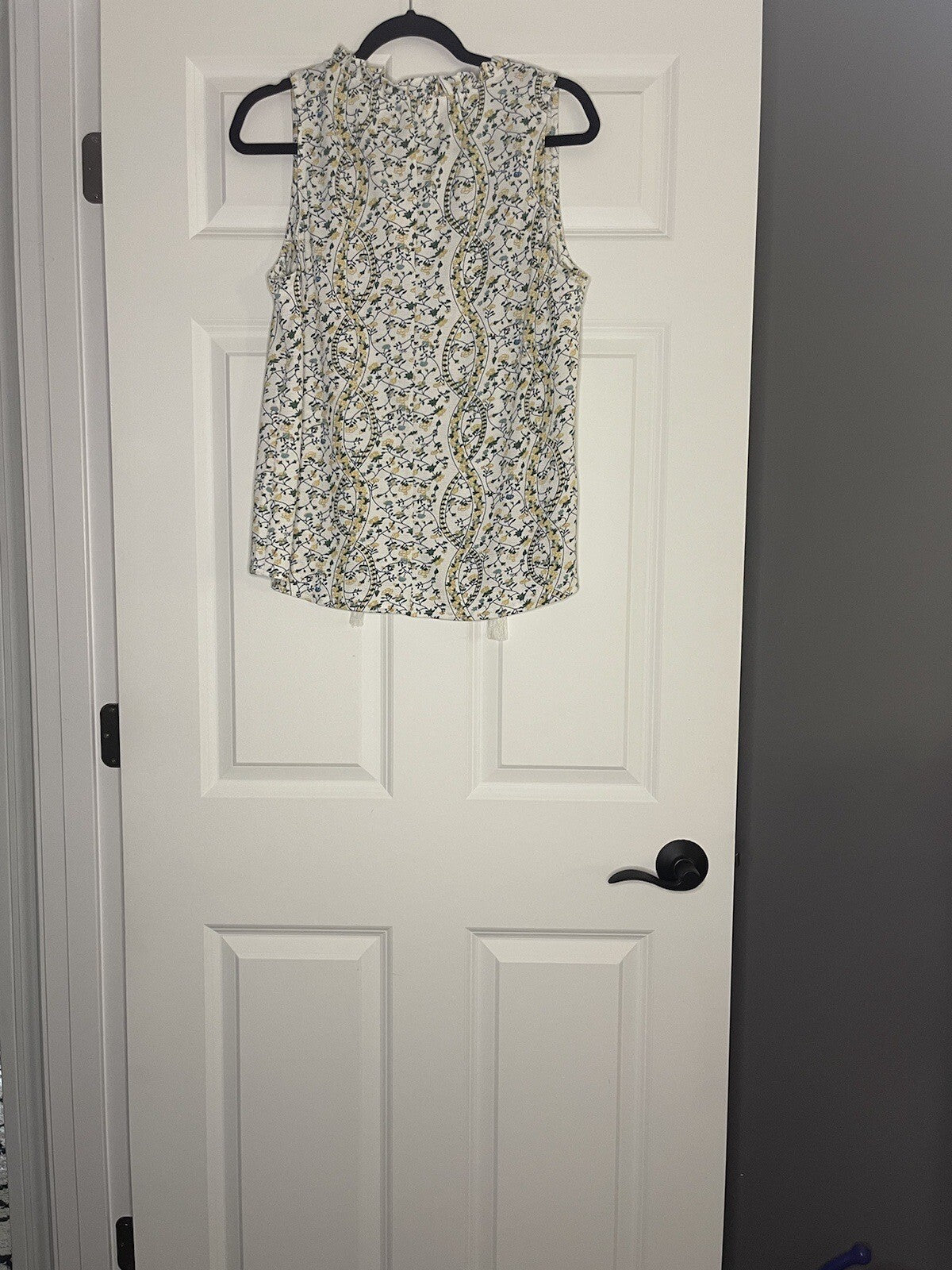 Melloday Sleeveless Blouse Large White W Yellow Blue Green Floral Nwt 