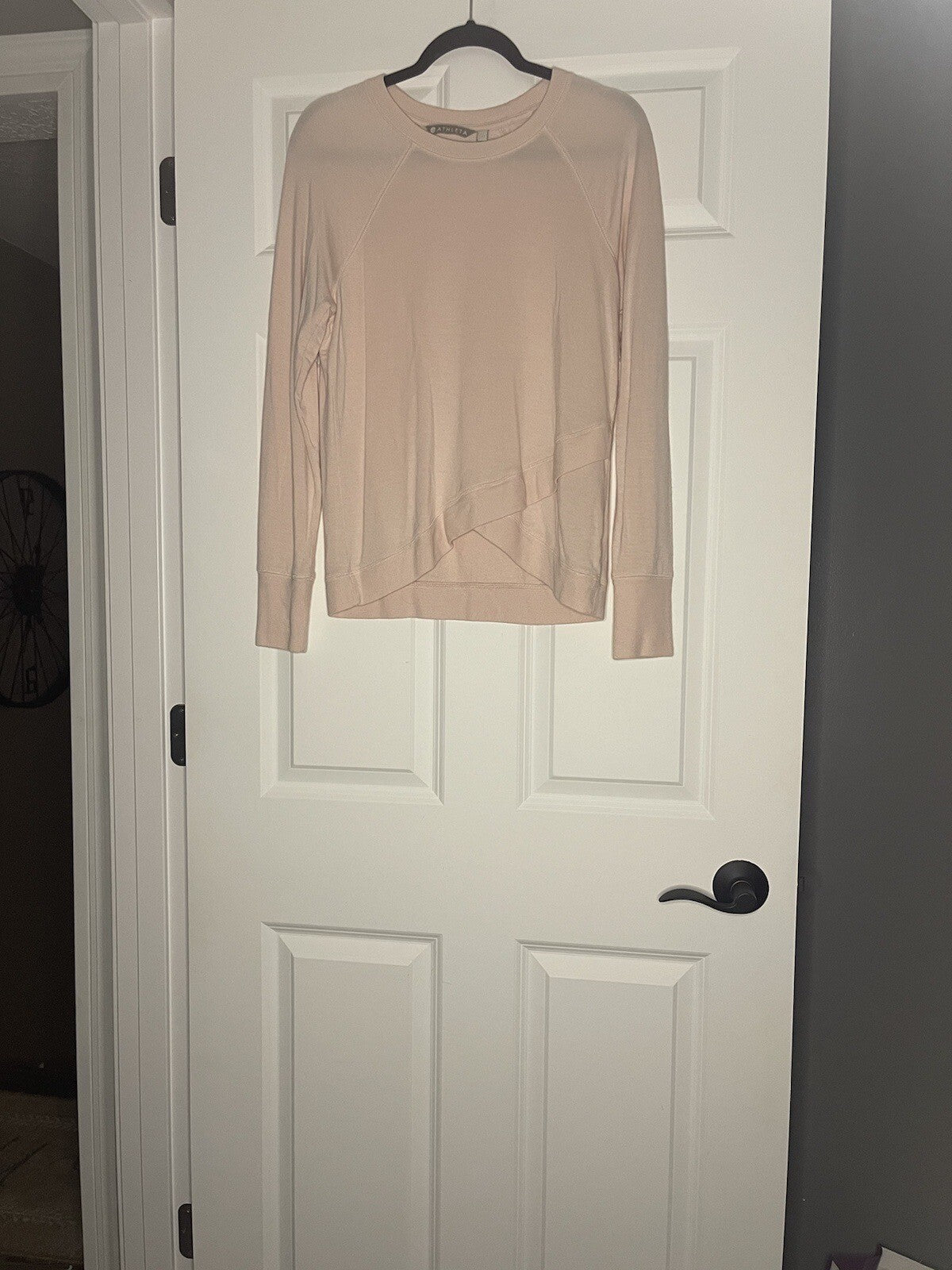 Athleta Small Sweatshirt Overlap In Front Pink 