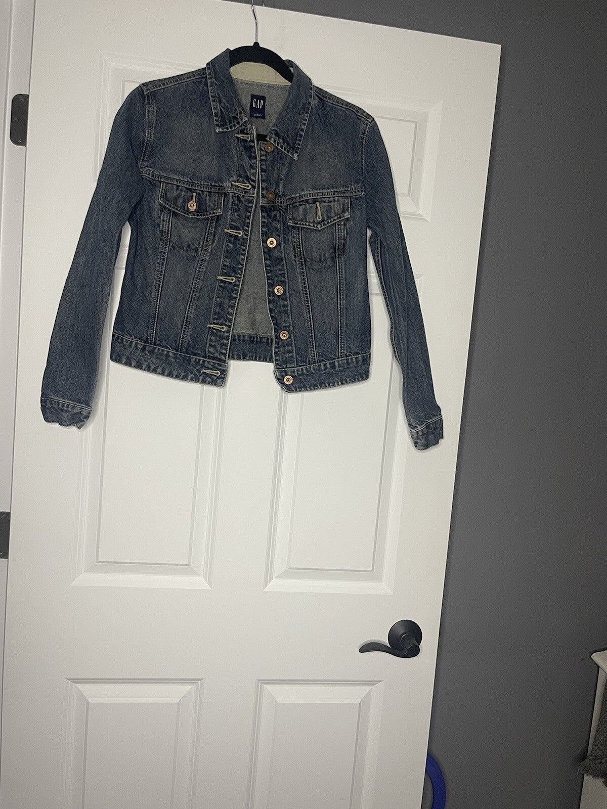 Gap jean jacket small blue 