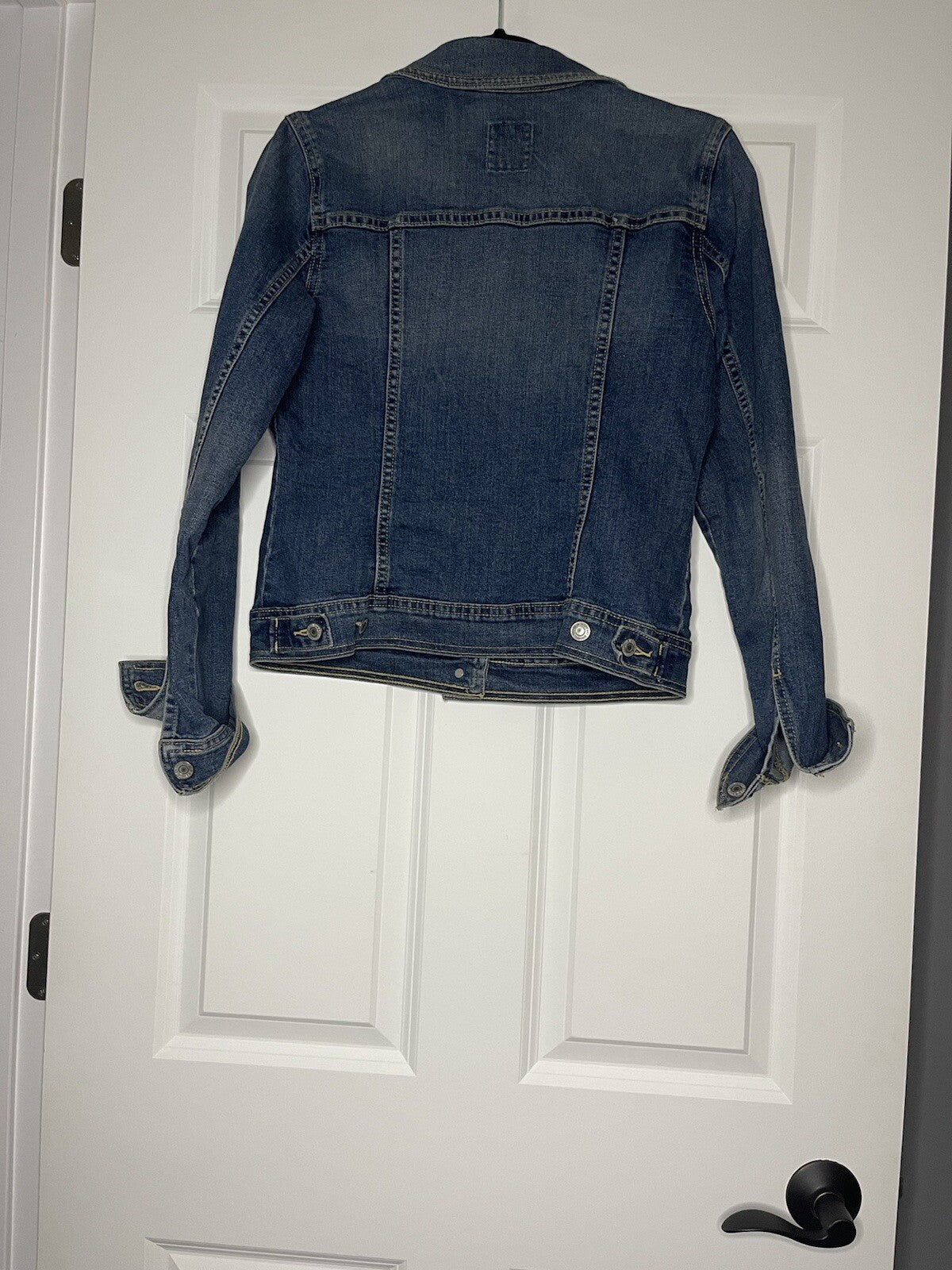 Old Navy Jean Jacket Medium Blue With Distressing 
