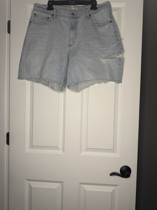 Abercrombie And Fitch The Dad High Rise Curve Love Shorts 16/33 Distressed Nwt