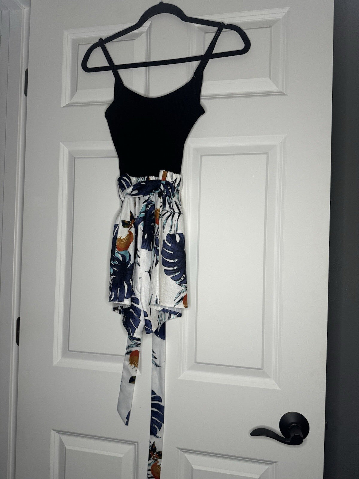 SHEIN Jumpsuit XS W Belt Black Rubbed Top White Multi Floral Bottom