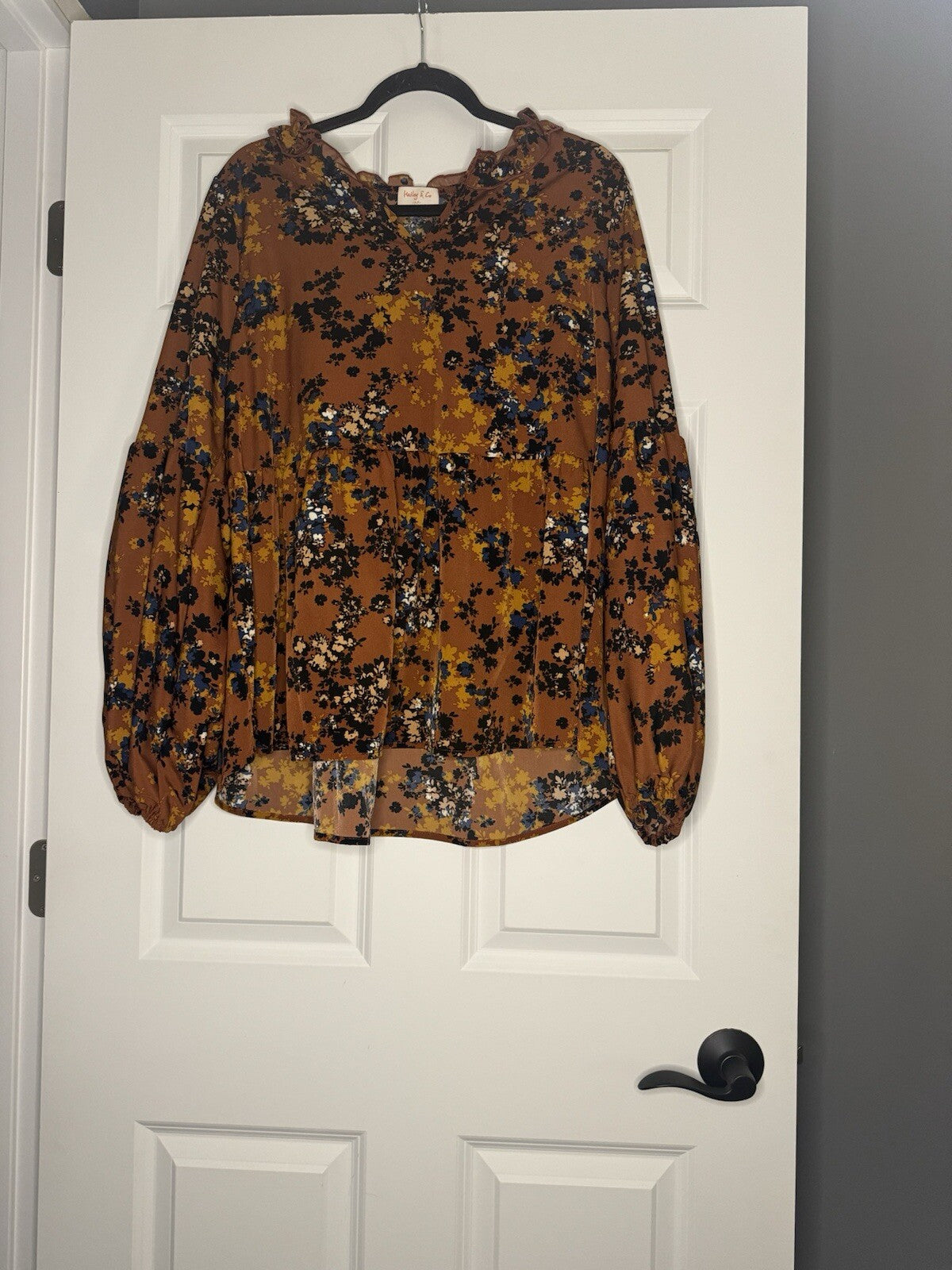Hailey And Co 2x Long Sleeve Blouse Brown Mustard Blue Multicolor Floral Print 
