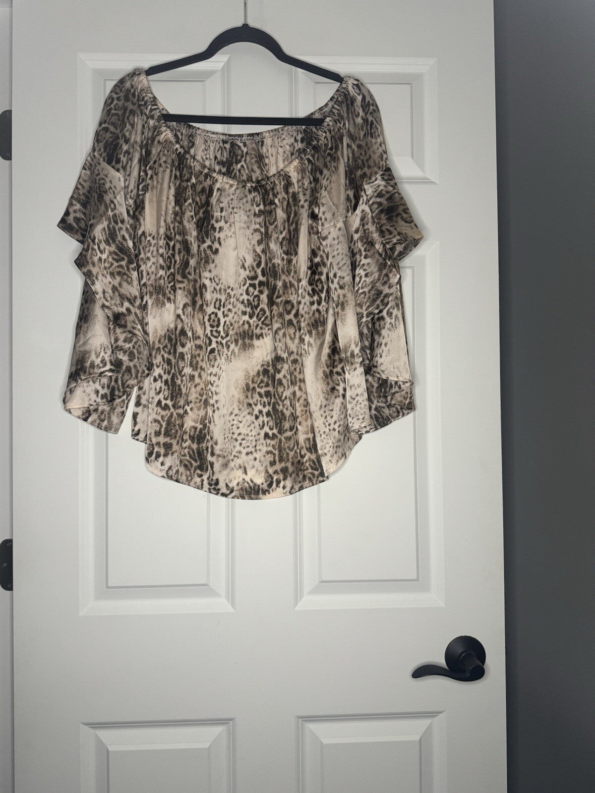 Emily Wonder 3/4 Flowy Sleeve Off Shoulder Blouse 1x Brown Taupe Animal Print 