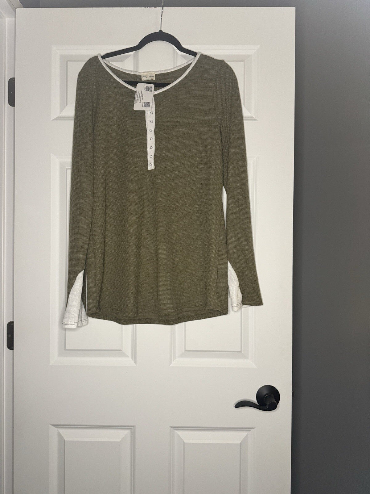 Lovely Melody Long Sleeve Bout Xl Waffle Knit Olive Green And Cream Nwt 