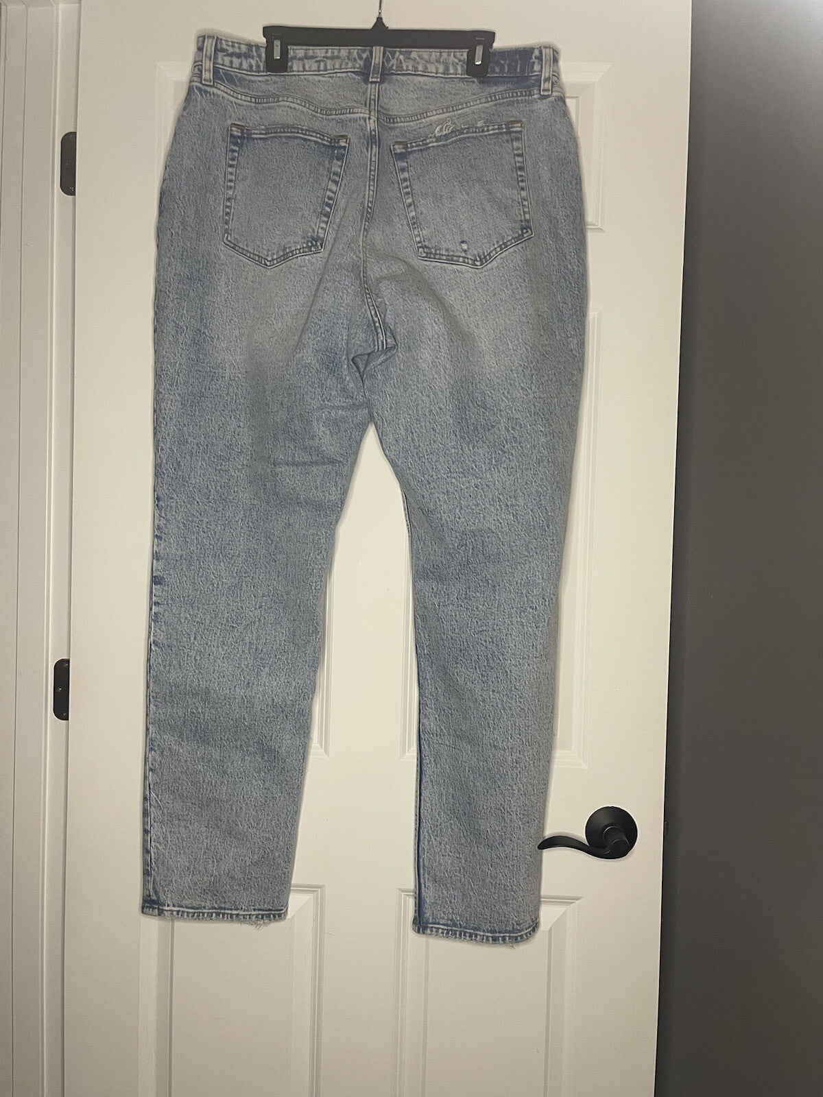 Abercrombie The Dad High Rise Curve Love Jeans 33/16 Long Distressed Blue 