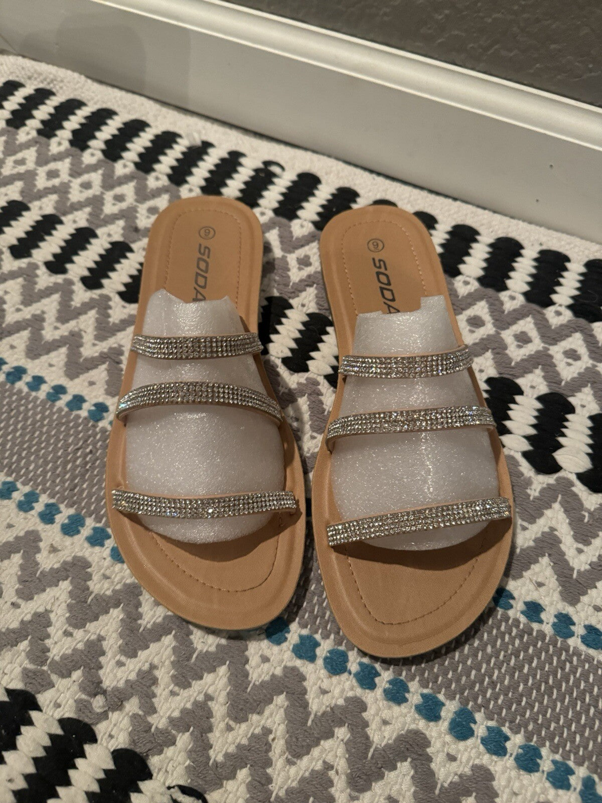 Soda Size 9 Rhinestone Sandals Brand New 