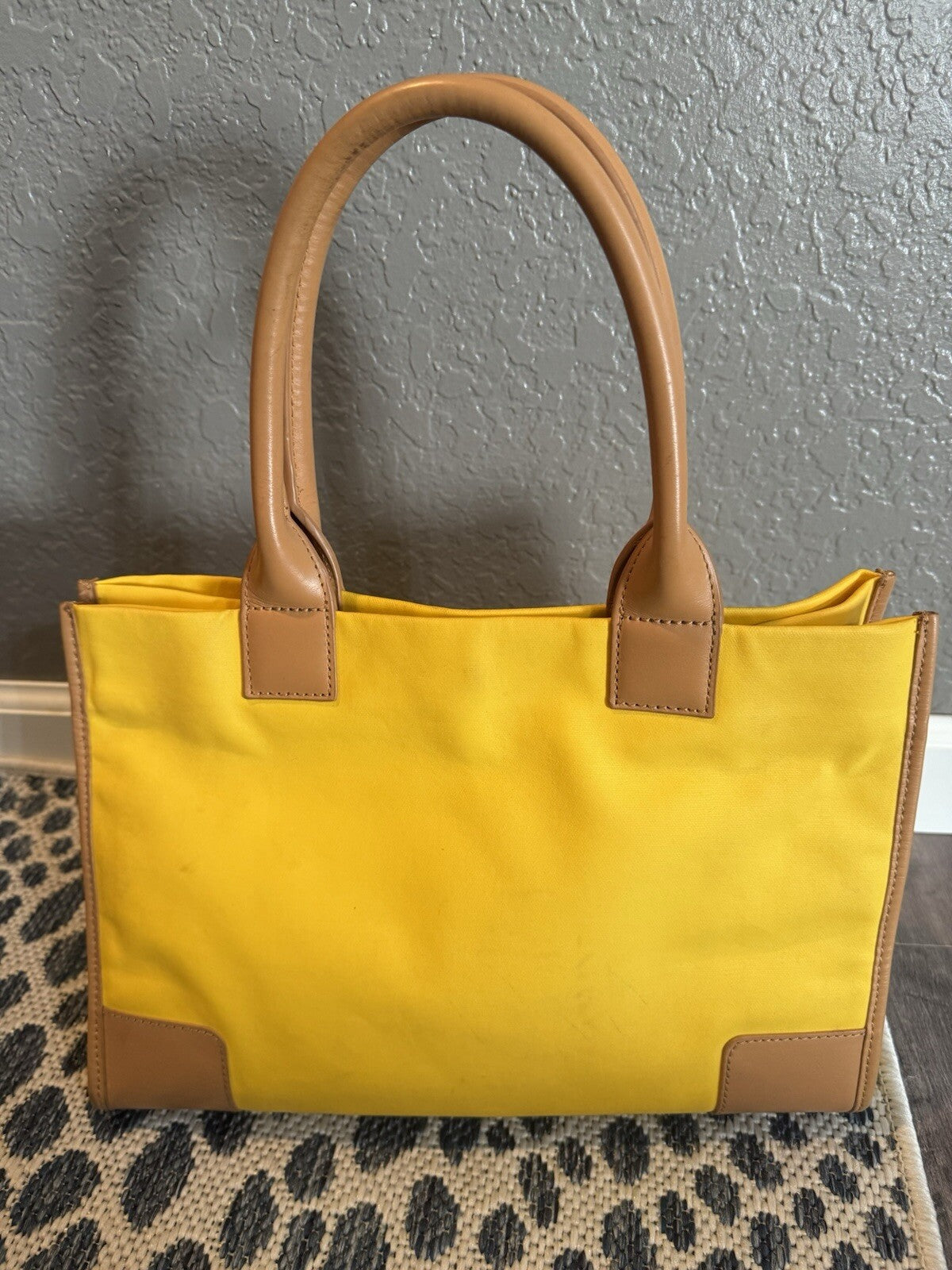 Tory Burch Tote Yellow Brown Some Markings As Shown