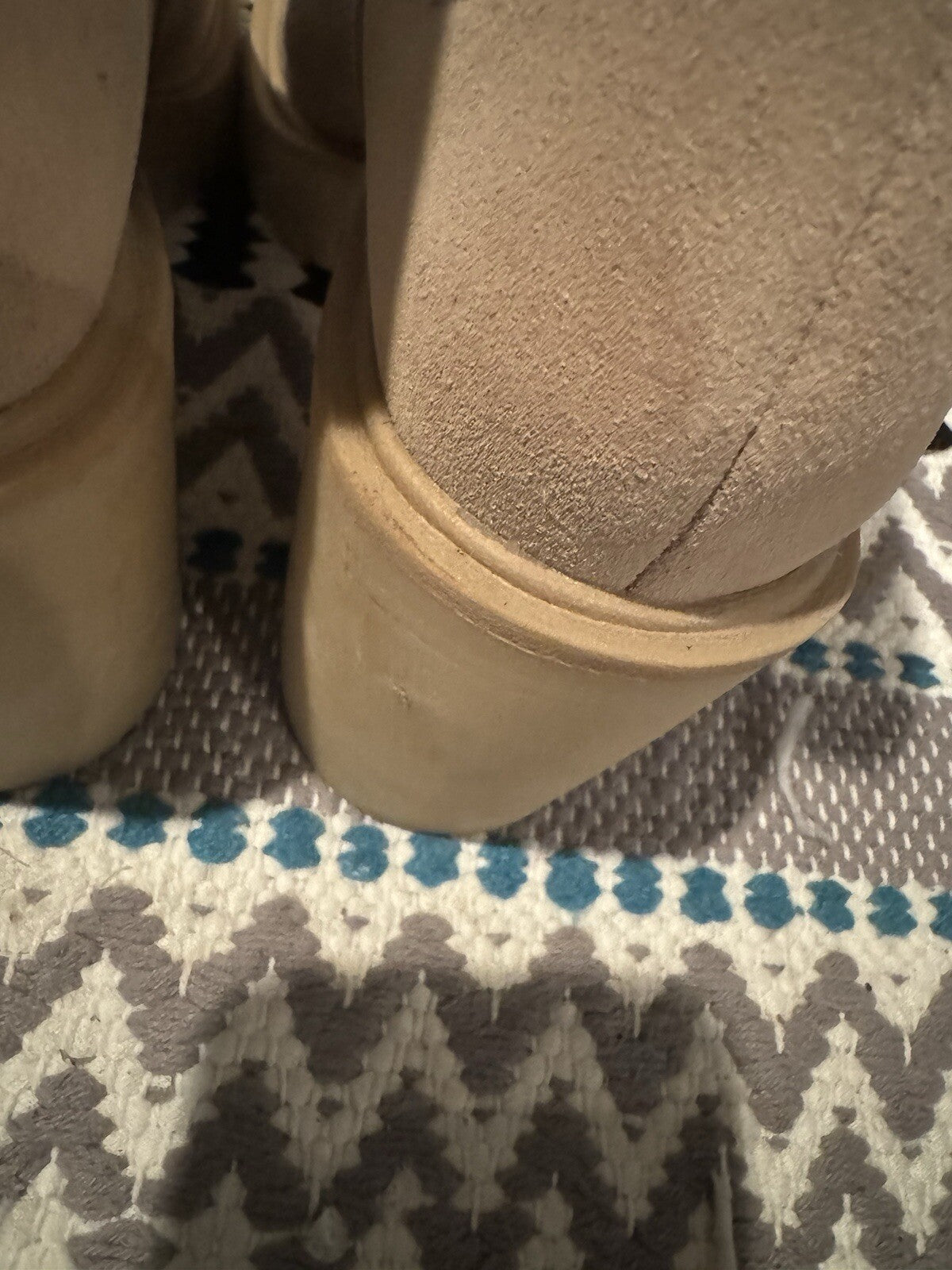 Dolce Vita Dune Suede Boots Waterproof 9.5