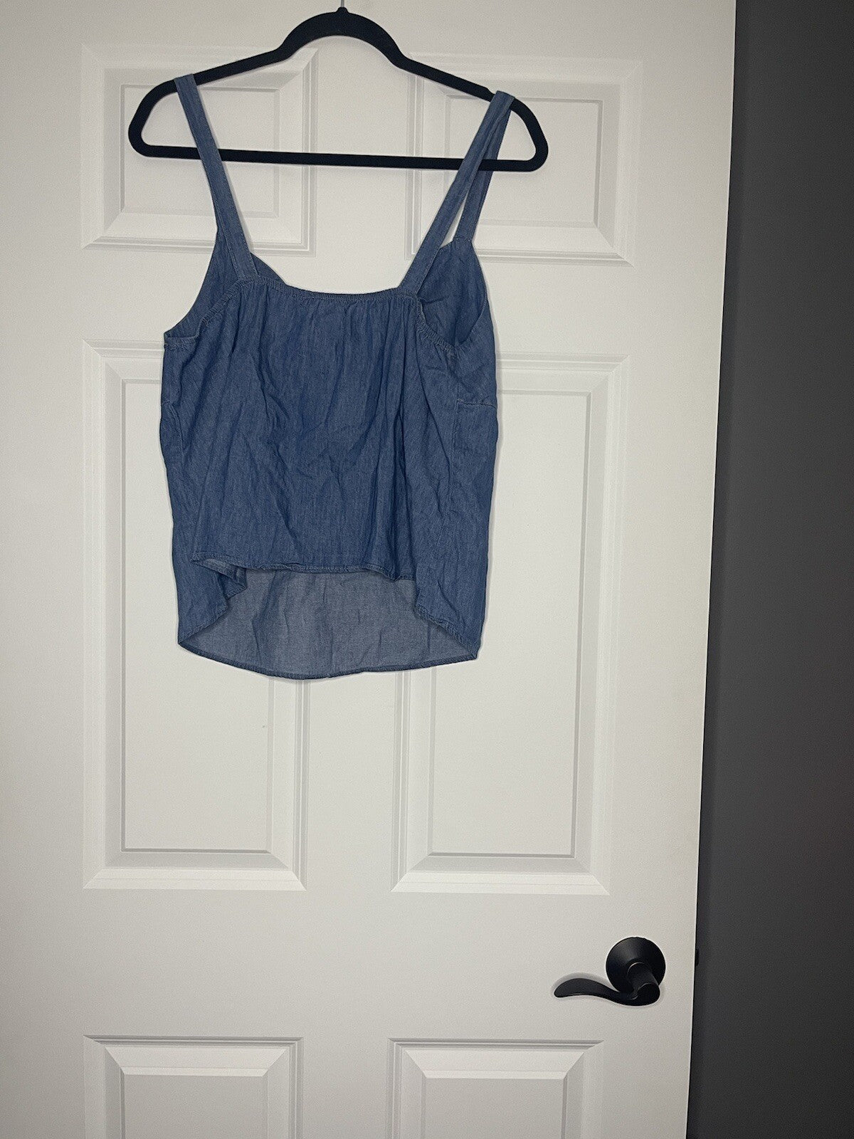 active usa denim sleeveless blouse large NWT 