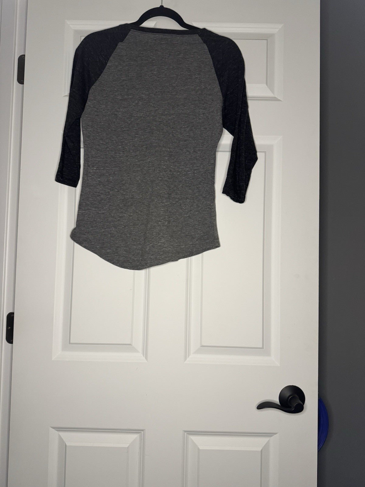 Garage Cotton 3/4 Sleeve Iowa Hawkeyes Shirt Black Gray Gold Small Women’s