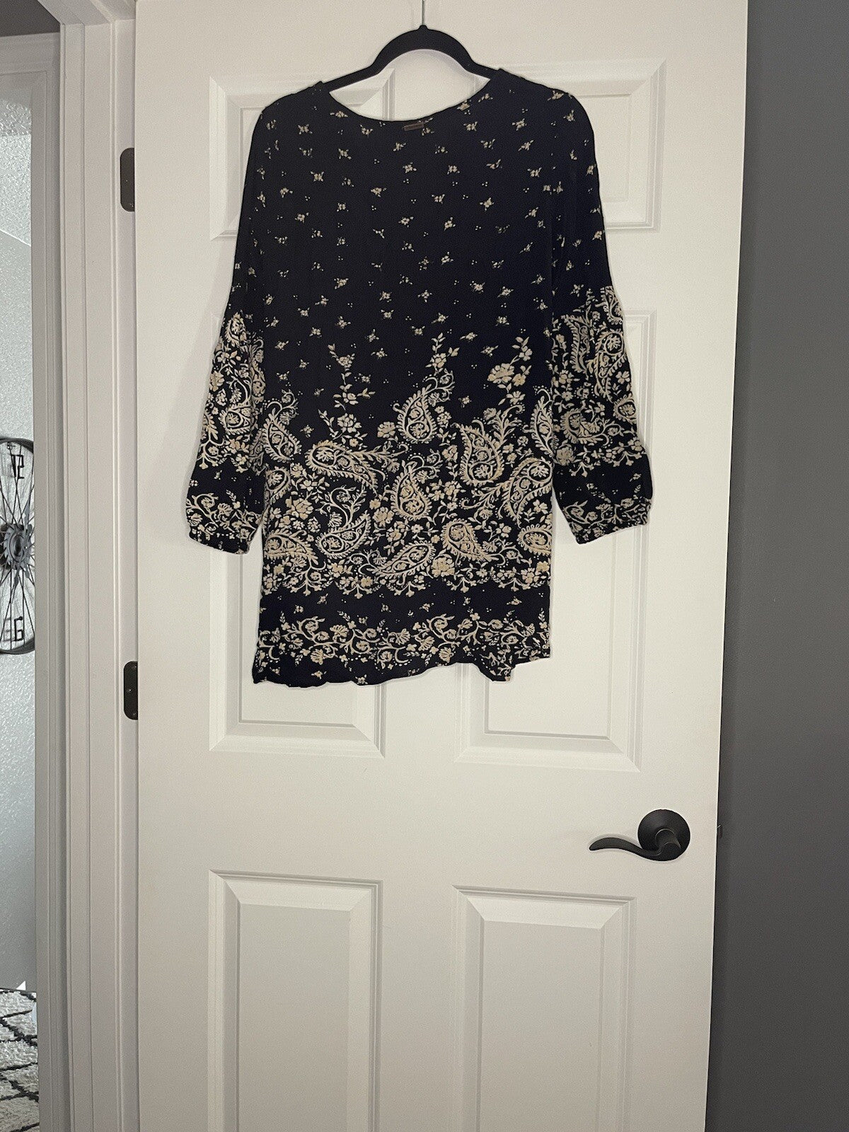 Billabong Long Sleeve Dress Medium Navy With Beige Floral 