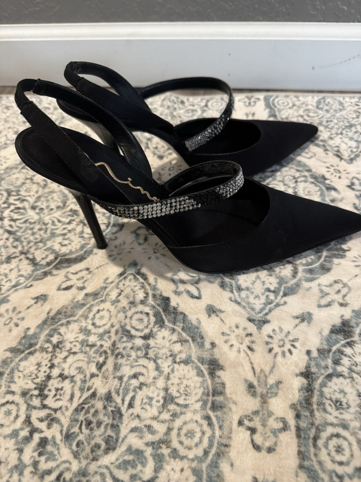 Nina Heels Black With Silver Black Beading 9.5 Dust Bag