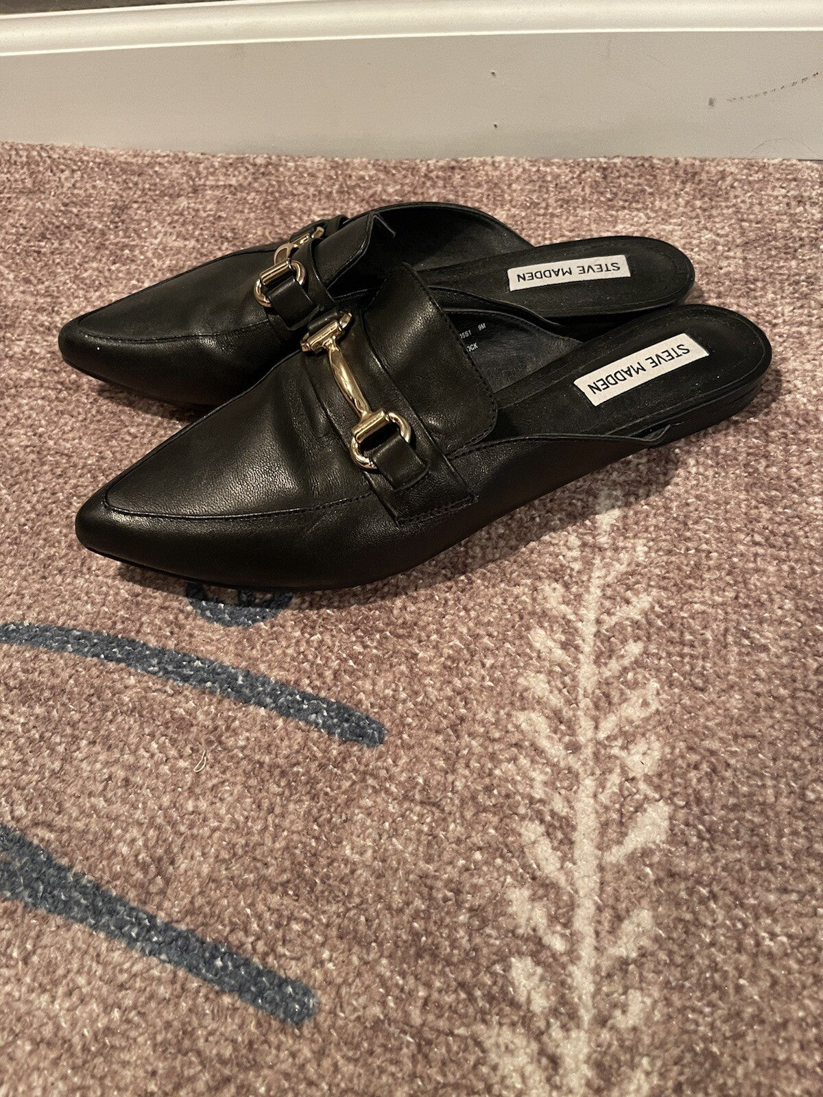 Steve Madden slip on shoes 9 black 