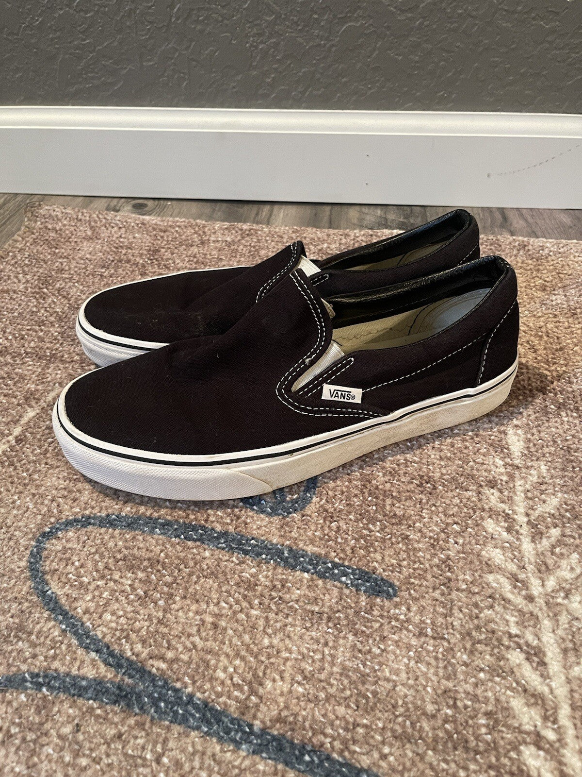 Vans black loafers size 8 men 9.5 women 