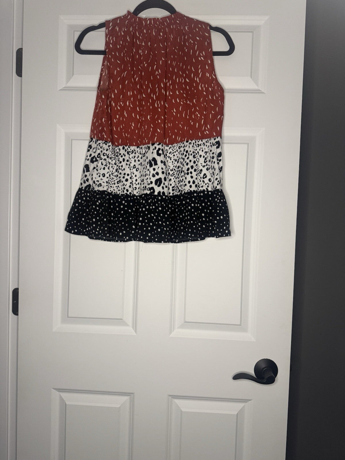 Thml Sleeveless Blouse Small Red Cream Black White Print 