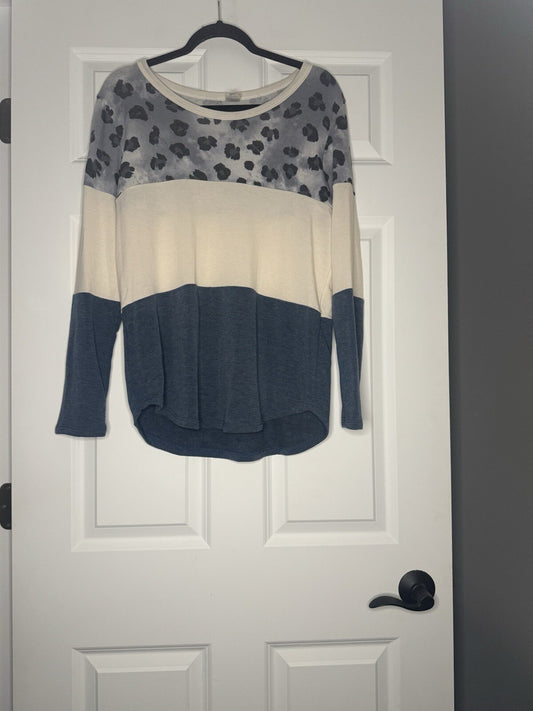 7th Ray Long Sleeve Blouse Xl Cream Blue W Print NWT