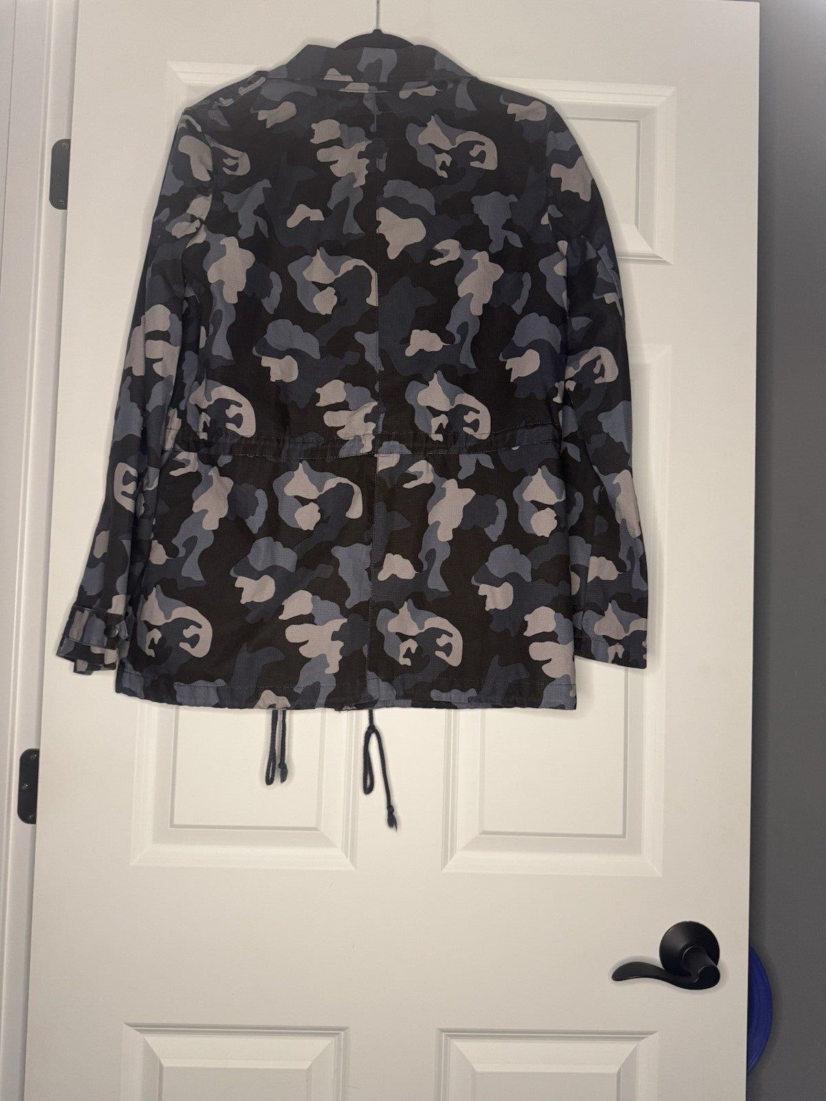 Banana Republic Lightweight Jacket Medium Violet Charcoal Lavender Camo Print 