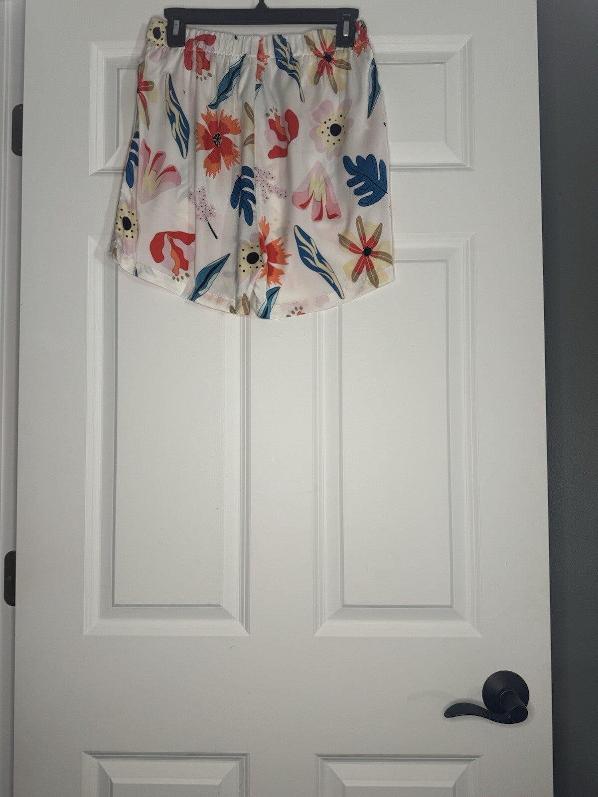 Unbranded 2 Piece Pj Set Short Sleeve Shorts Medium White W Floral Multi Nwt 42