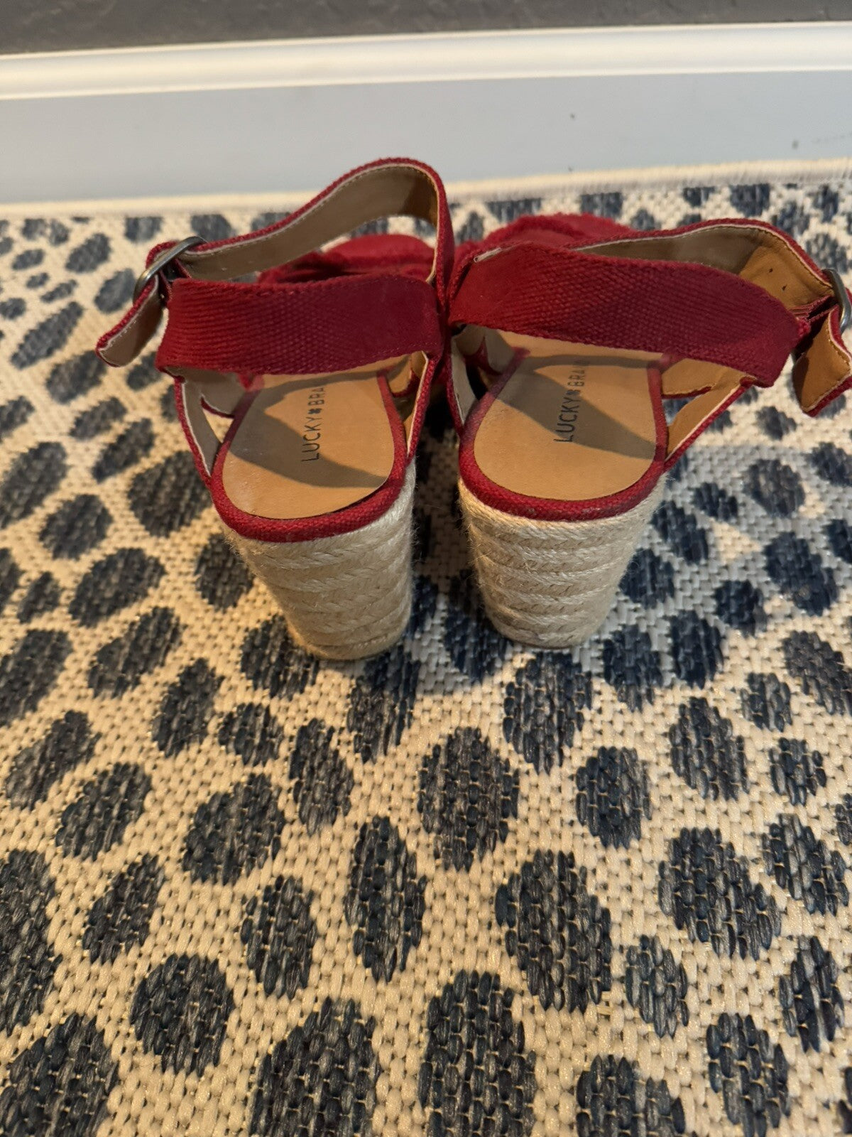 Lucky Brand Strappy Wedge Sandals Red 7.5 
