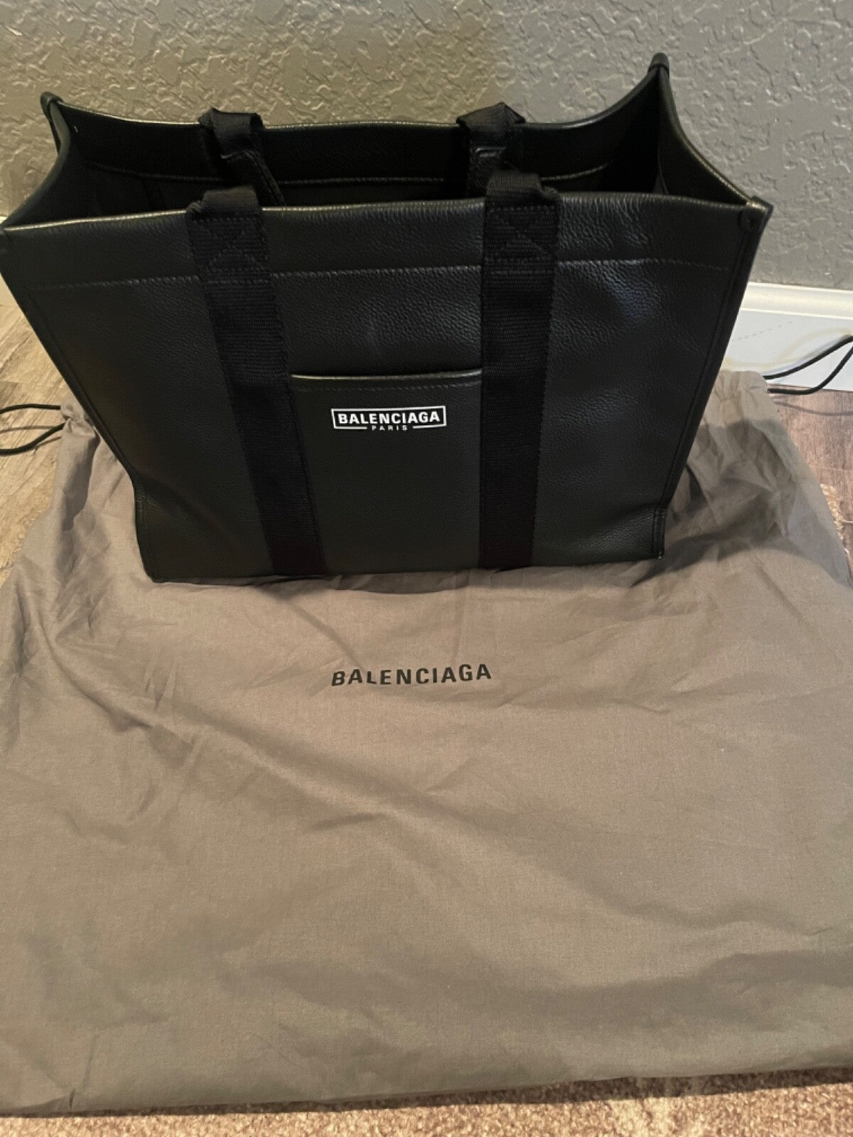 Balenciaga Tote Bag Black With Dust Cover 