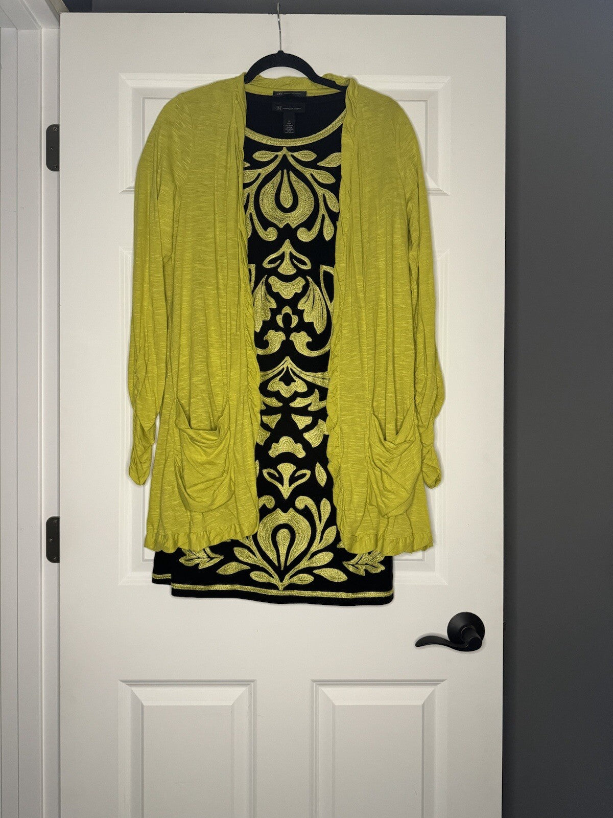 International Concepts 2 Piece Dress And Cardigan Medium Black Green Floral 