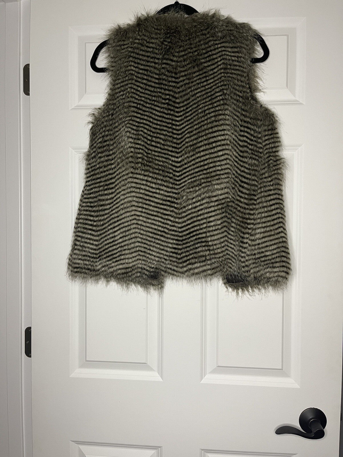 Jack faux fur vest size small brown tan 