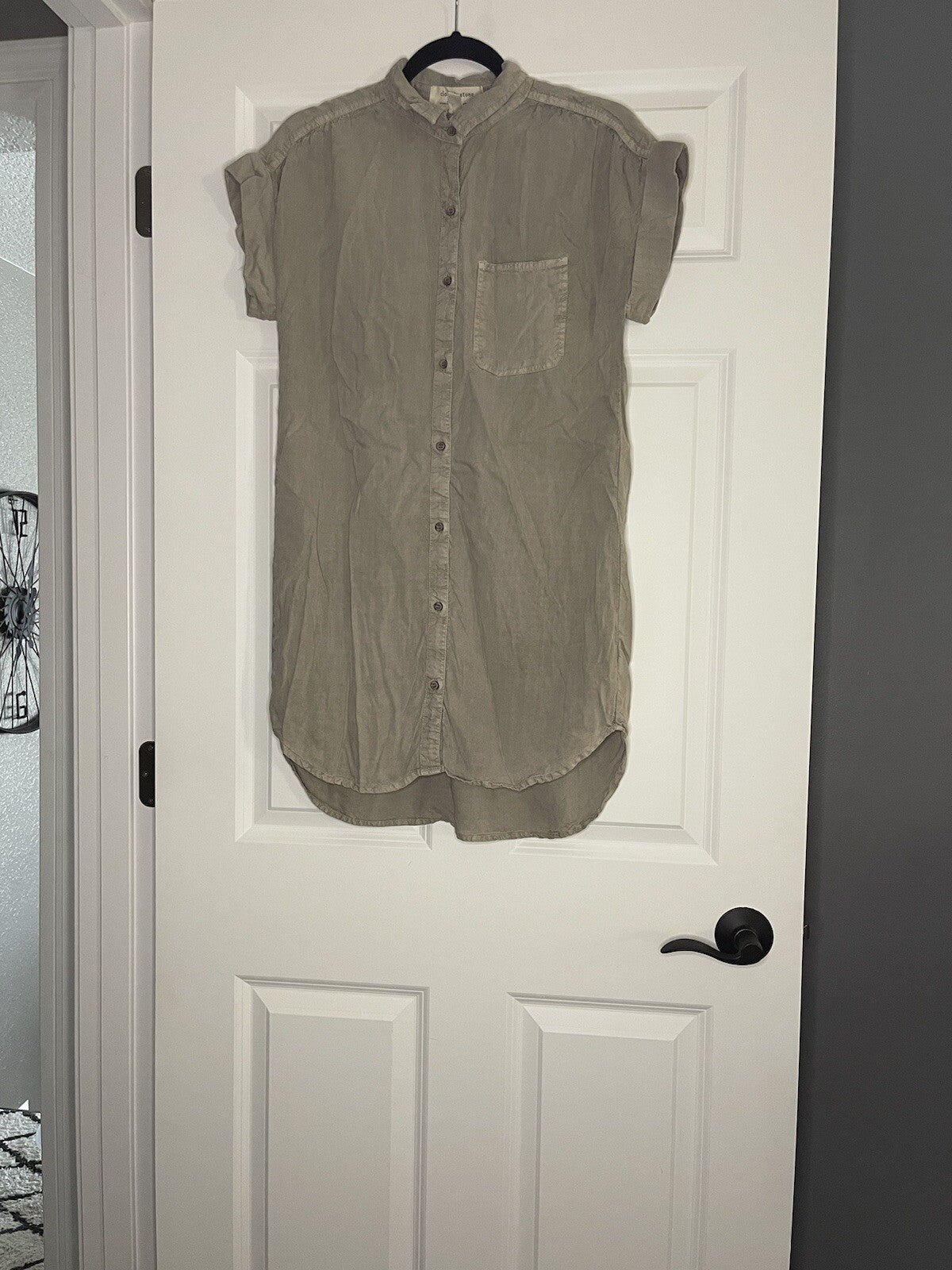 Cloth And Stone Button Up Dress XS Taupe Shorter In Front 