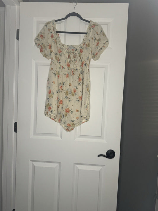 Dress Forum Small Shorts Romper Cream W Multicolor Floral 