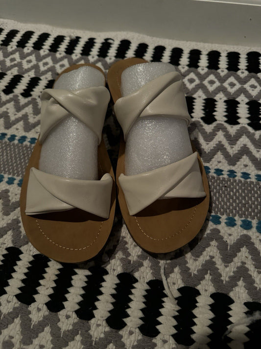 Corkys Size 9 Cream Slip-on Sandals Brand New