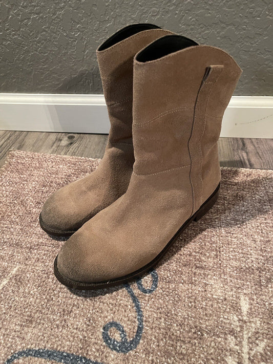 Sole Society Galen Coffee Boots Size 8 Cow  Suede