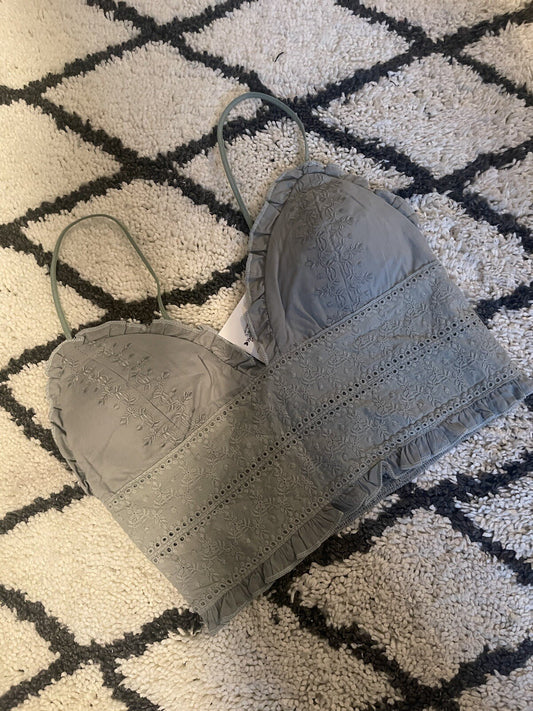 Listicle hollan ruffle bralette small light green NWT