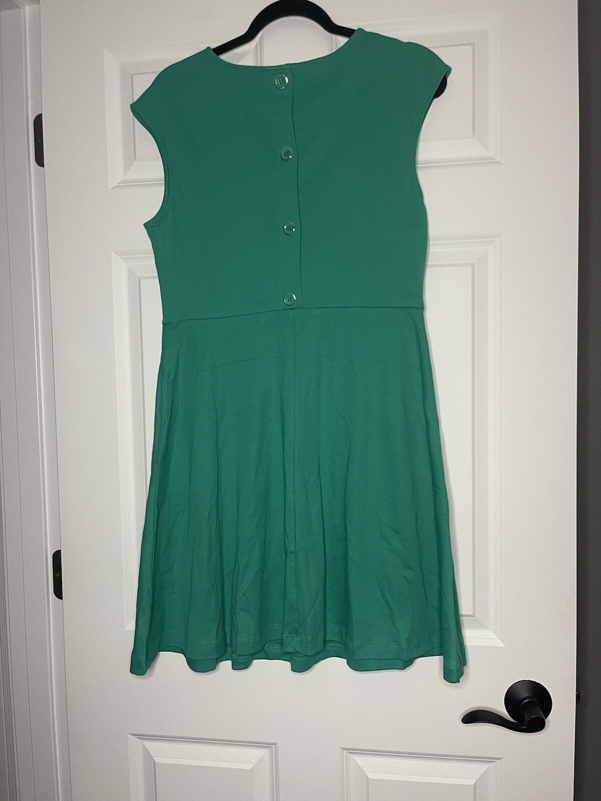 New York And Company Dress Large Green With Decor Buttons Up Back 