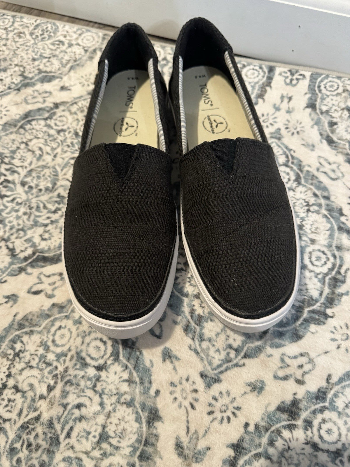 Toms Loafers 9.5 Black In Excellent Condition 