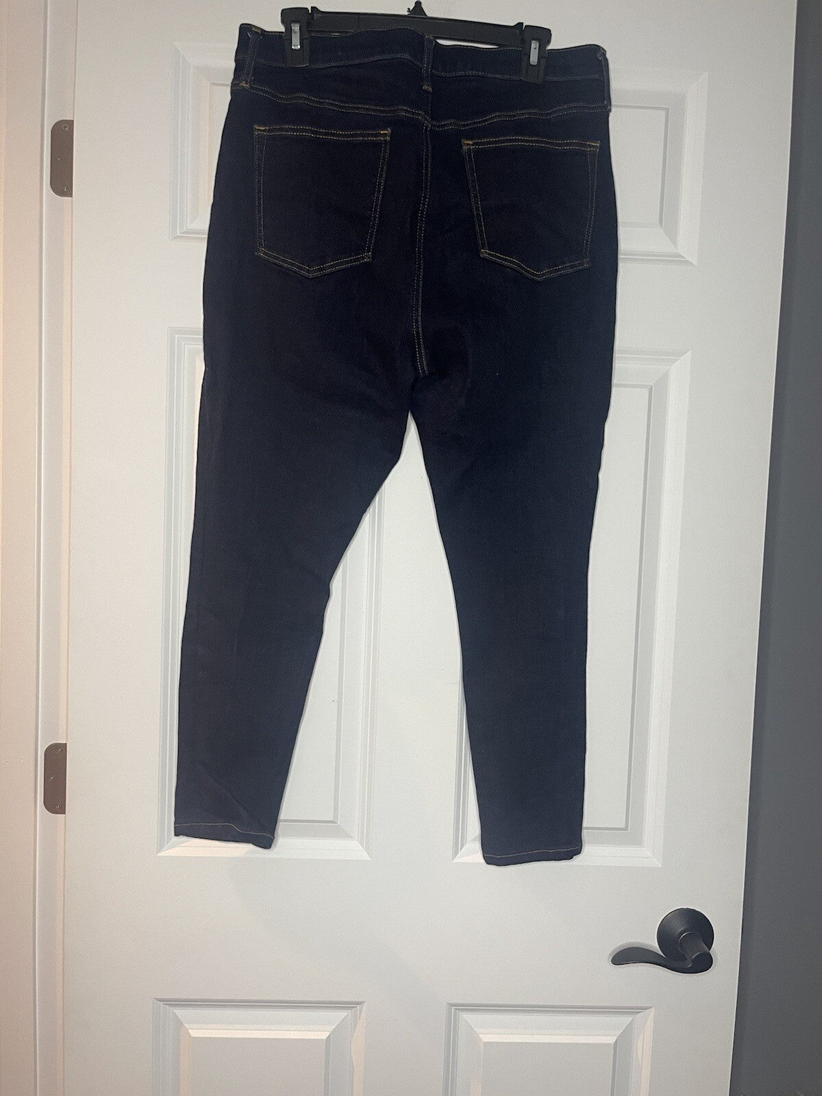 Gap true skinny jeans dark wash 14/32 petite