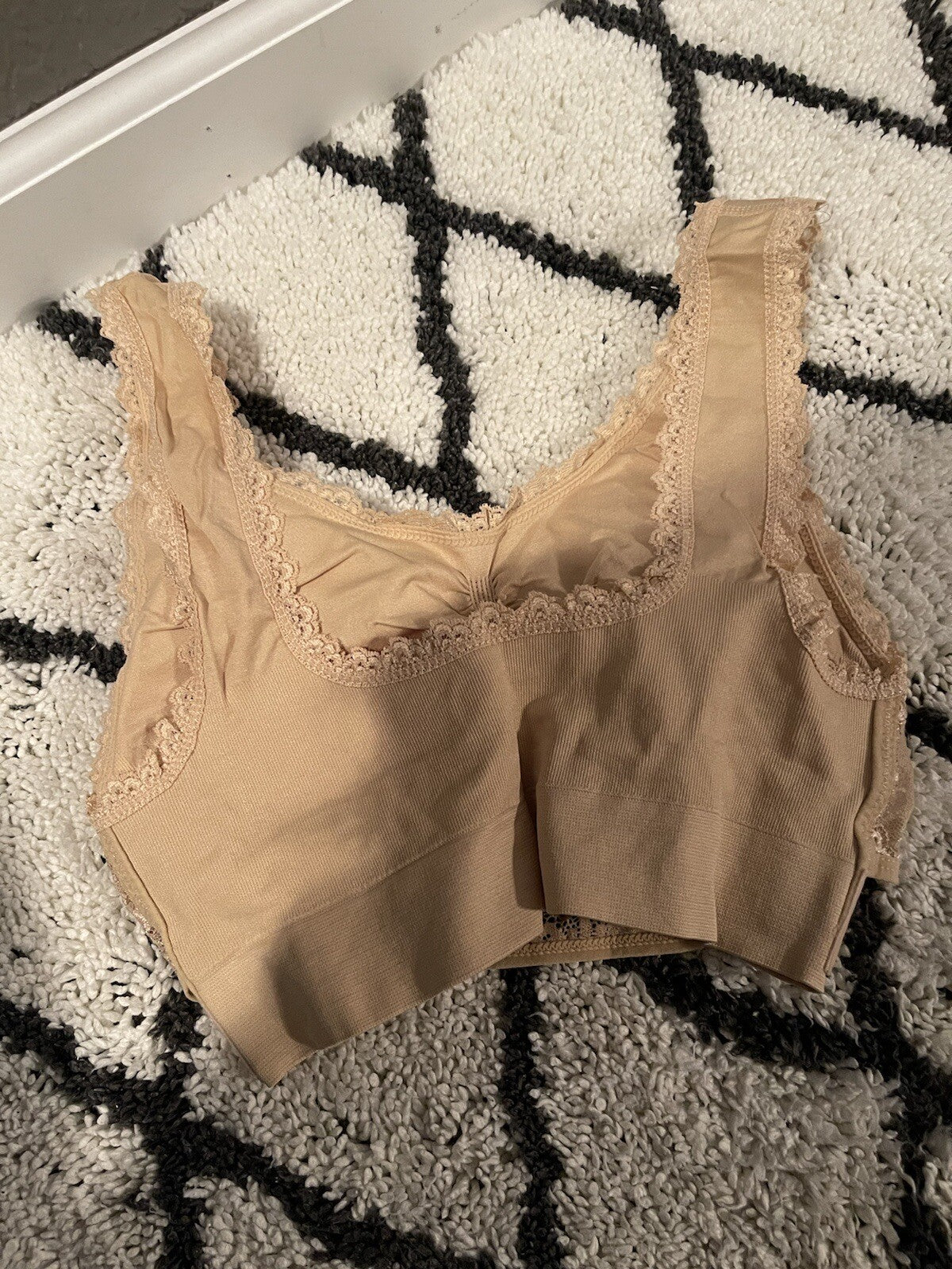 Unbranded beige lace front hook bra xl new in bag