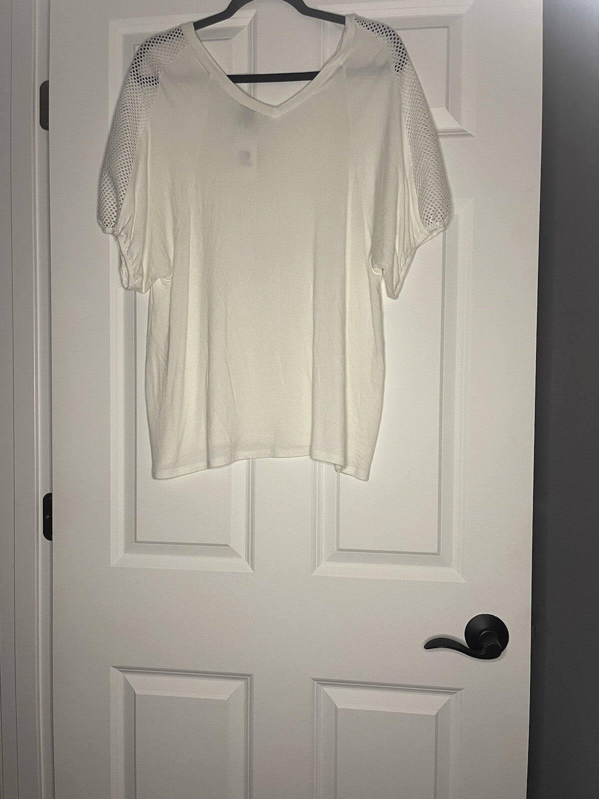Daytrip Short Sleeve Blouse Cutout Print Sleeves White Xl Nwt 